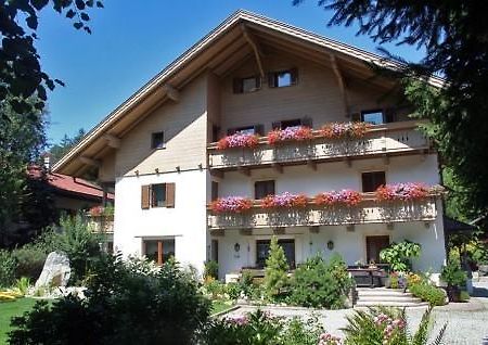Burgblick Hotell San Lorenzo di Sebato Eksteriør bilde