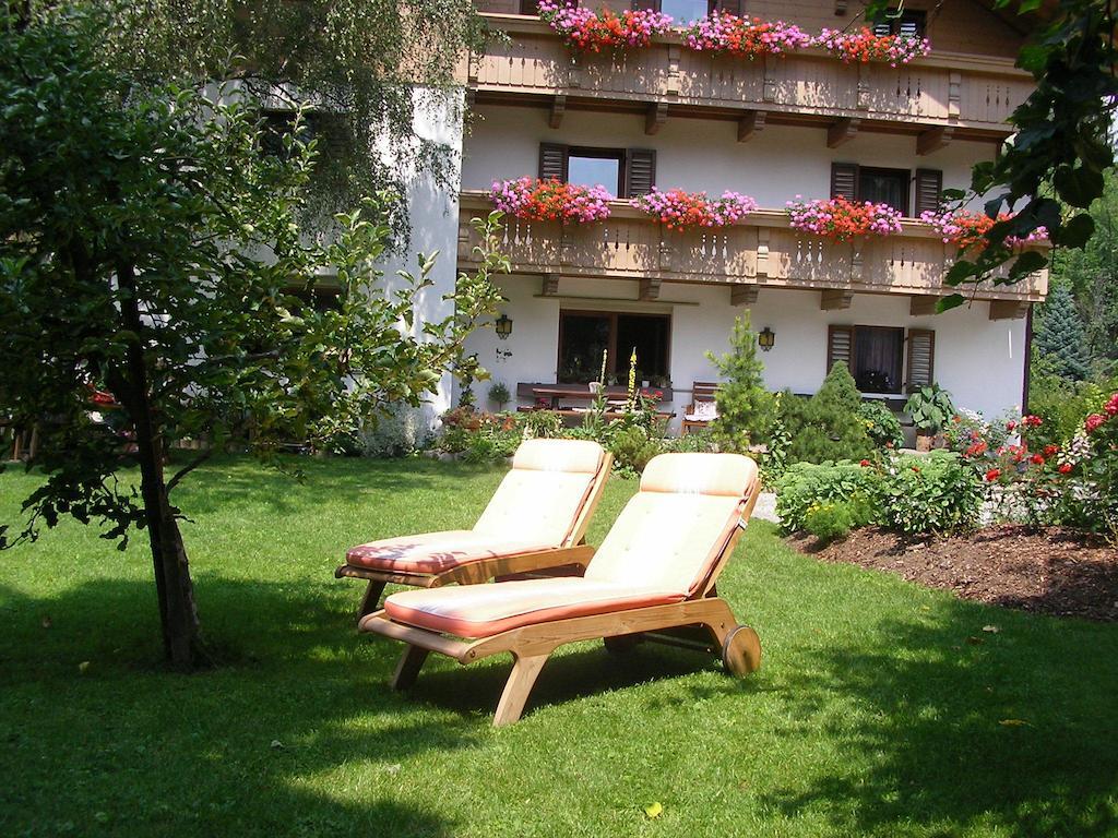 Burgblick Hotell San Lorenzo di Sebato Eksteriør bilde